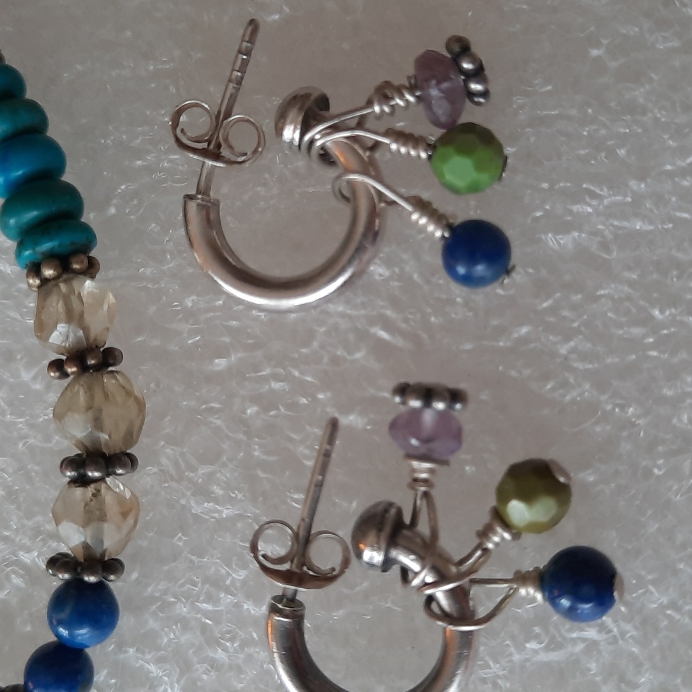 Jewelry - Picture 2 of 8